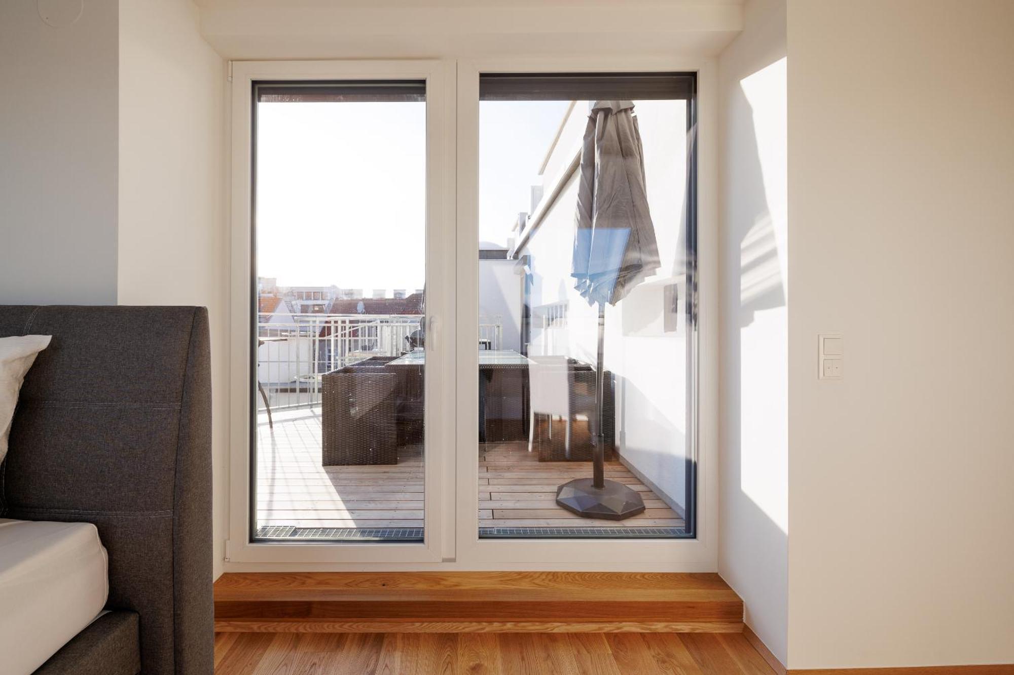 Symphony Apartments 40 - Modern Loft With Terrace And Grill In Central Location Viena Exterior foto